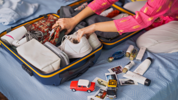 In estate cosa mettere nel beauty case?