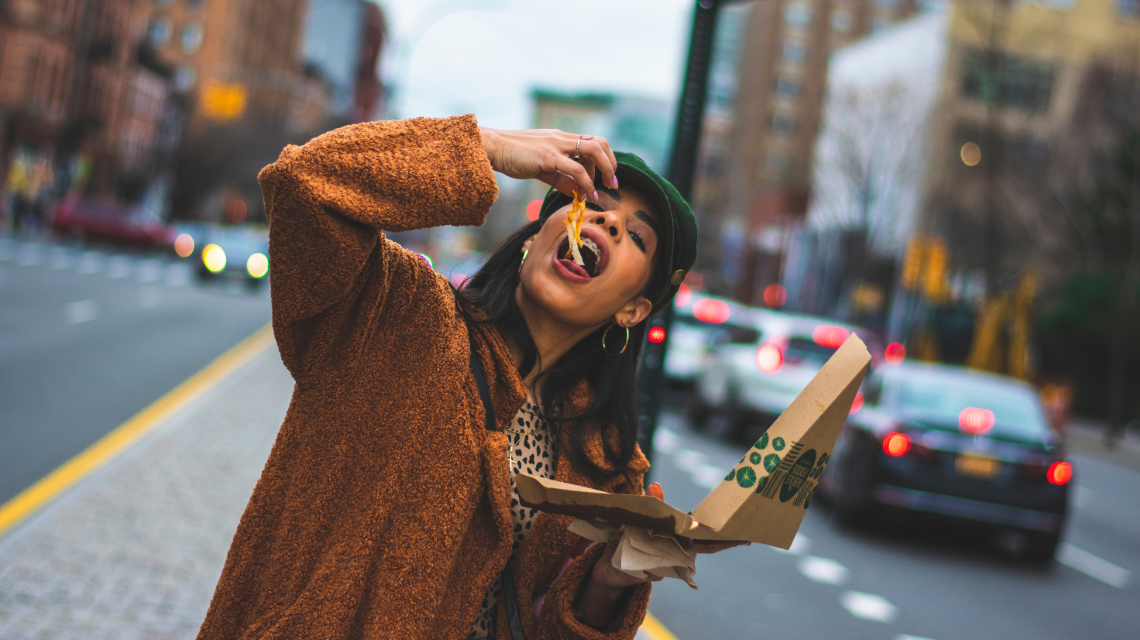 Perchè in inverno mangiamo di più